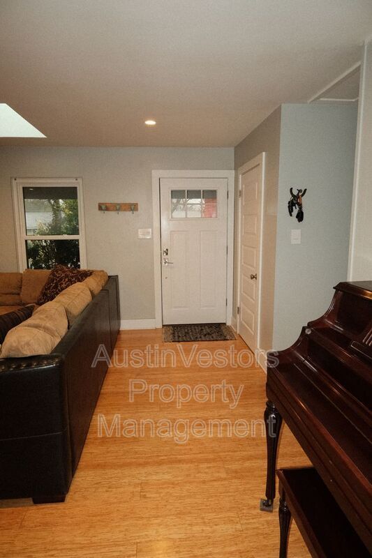 Photo - 1517 Weyford Dr