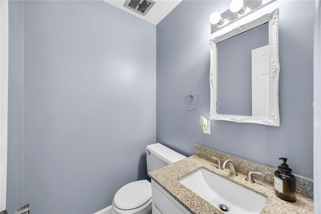 Photo - 5048 Maplewood Dr