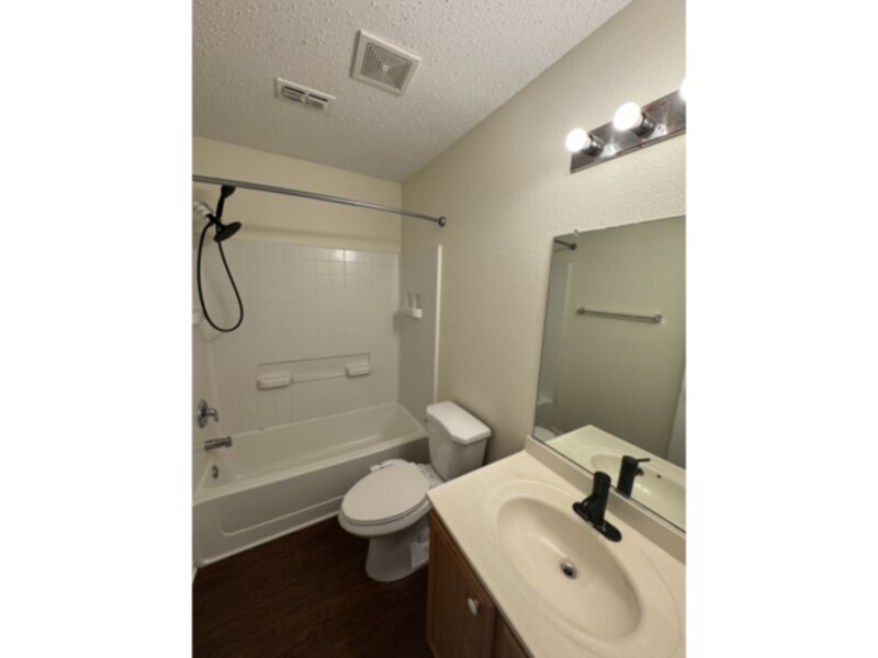Photo - 255 Meadowcrest Dr