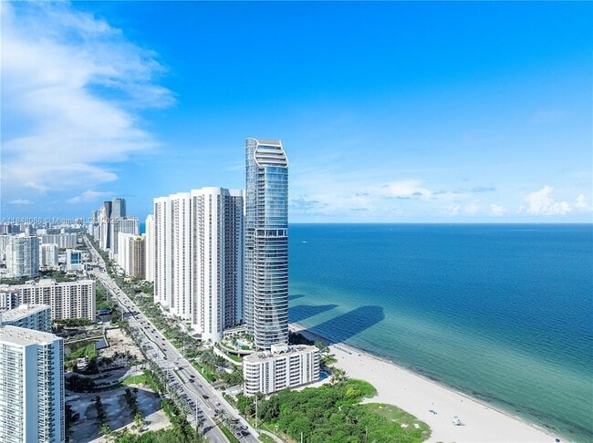 Building Photo - 15701 Collins Ave Unit 3605