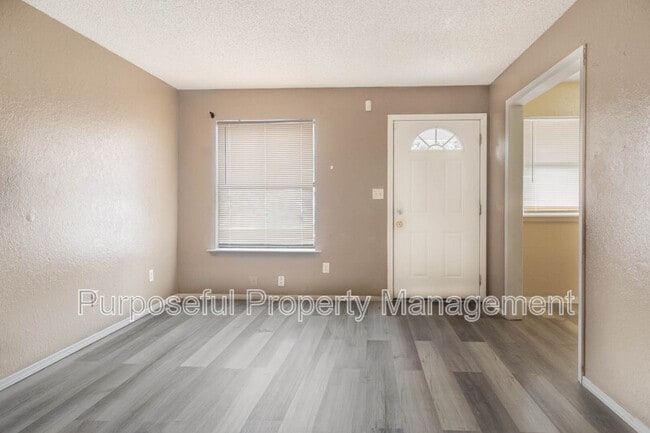 Photo - 109 SE 42nd St
