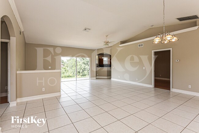 Photo - 4115 10th St SW