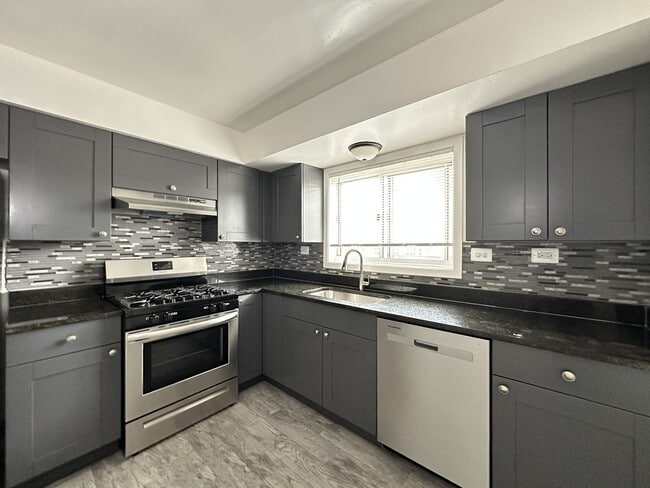 Photo - 1314 Carol St Unidad B3