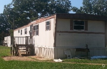 Building Photo - 108 Pecan Grove Cir Rental