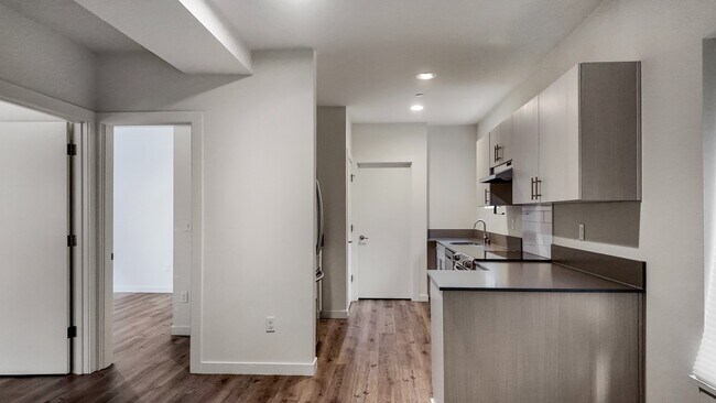 Photo - Modern 2BR Apartment in Prime Queen Anne Location Unit 101