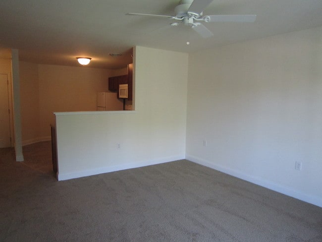 Photo - Falcon Trace Active Adult Living