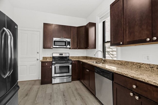 Photo - 1919 W Chicago Ave Unidad 3