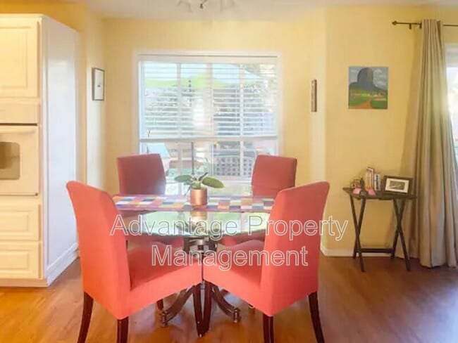 Photo - 1622 SW Country Club Pl