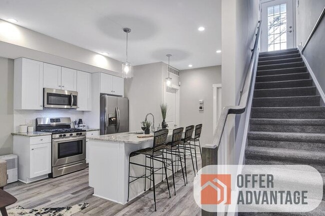 Photo - 219 Oxford Ave