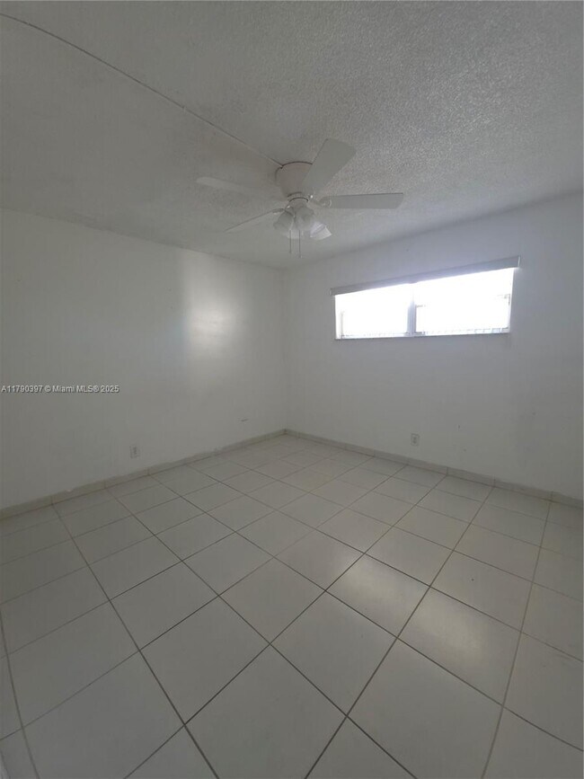 Photo - 8940 S Hollybrook Blvd
