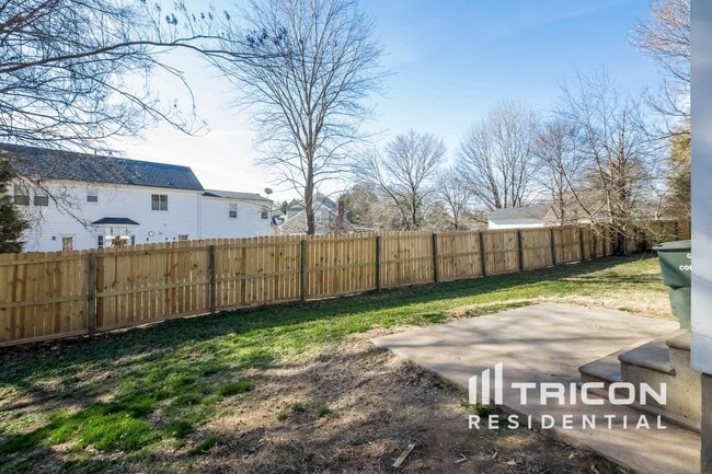 Photo - 3370 Prescott Pl NW