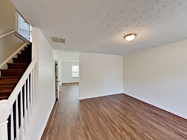 Photo - 2999 Storybook Ln