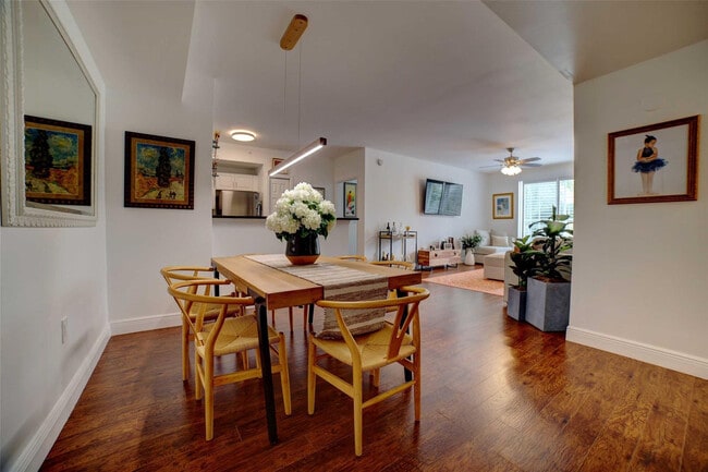 Photo - 720 S Sapodilla Ave Unit 413