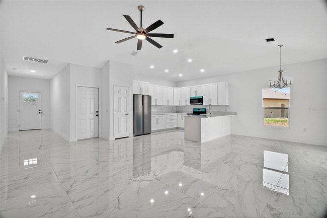 Photo - 89 Fairway Cir