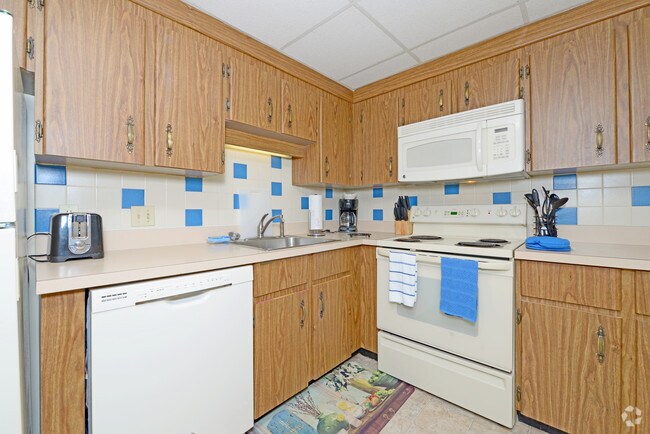 J.E. Furnished Apartments of Quincy