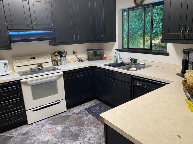 Photo - Stanwood Duplex