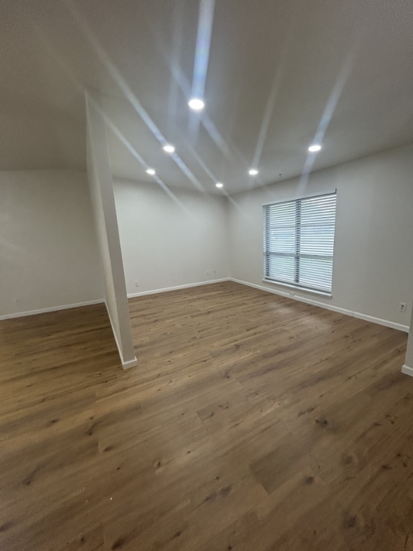 Photo - 713 Silverstone Dr