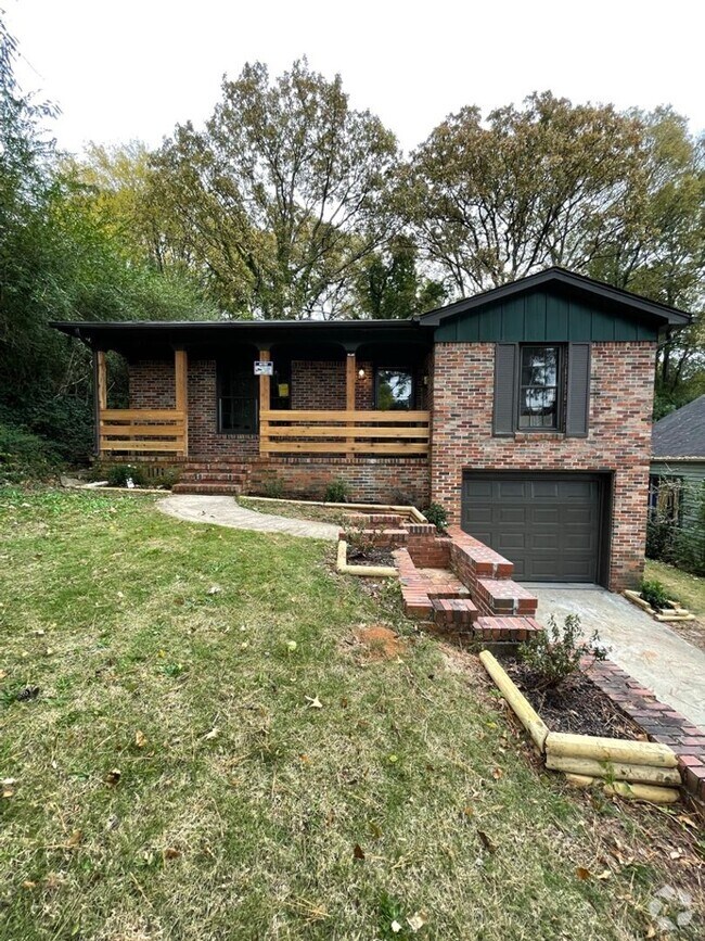Building Photo - Home For rent In East Lake!!! Available to...