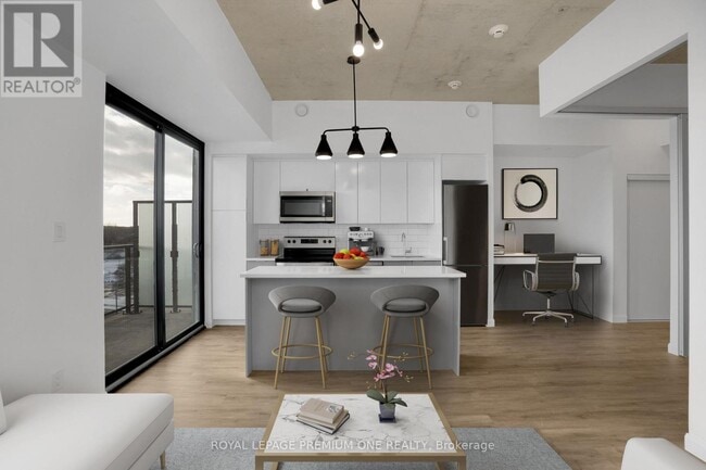 Photo - 7 Erie Ave Unité 607