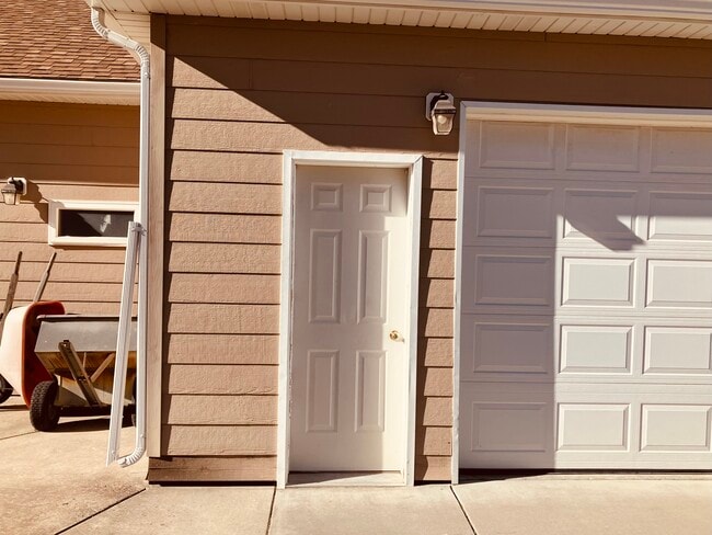 Photo - 3036 Kincaid Rd