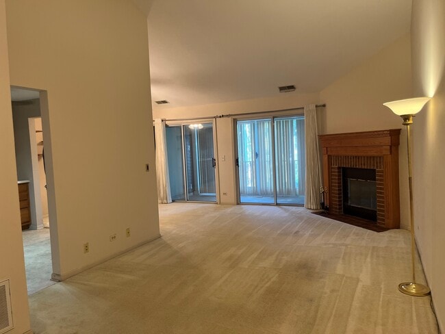 Photo - 1006 Butternut Ln Unit C