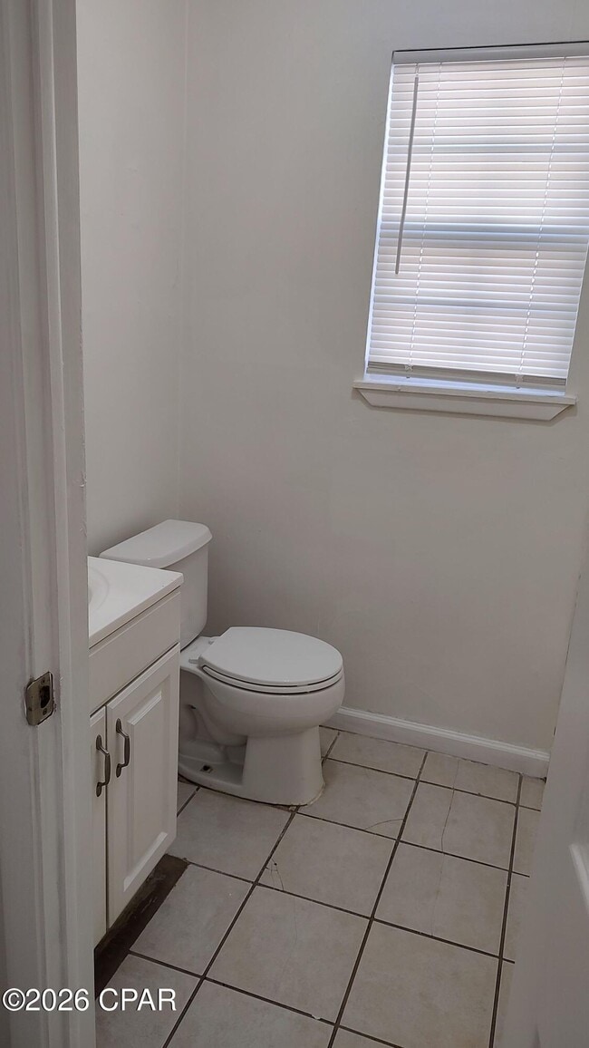 Photo - 6204 Pinetree Ave