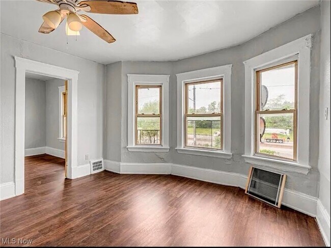 Photo - 3635 E 49th St Unit Down