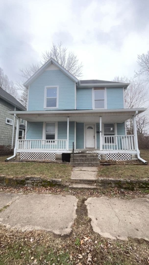 Large Front Porch - Large Front Porch House