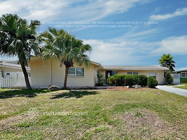 Building Photo - 1440 62nd Terrace S Rental