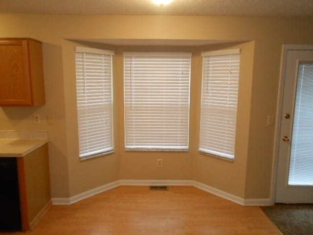 Photo - 6738 Warriner Way