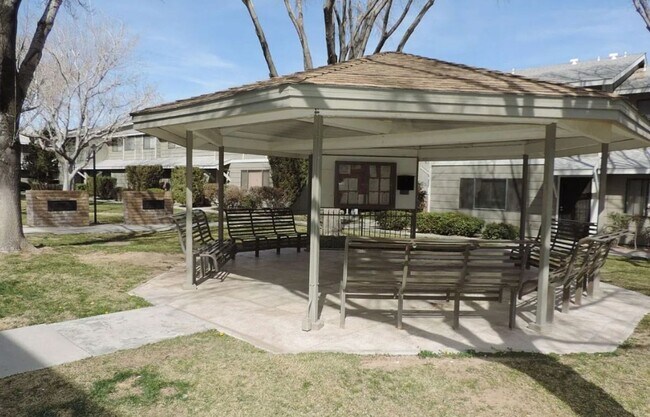 Photo - Cozy 3 bed 2.5 bath