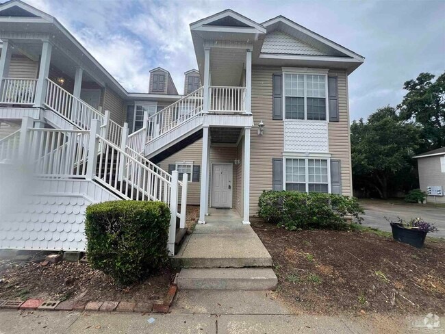 Building Photo - 7101 Joy St Unit H4 Rental