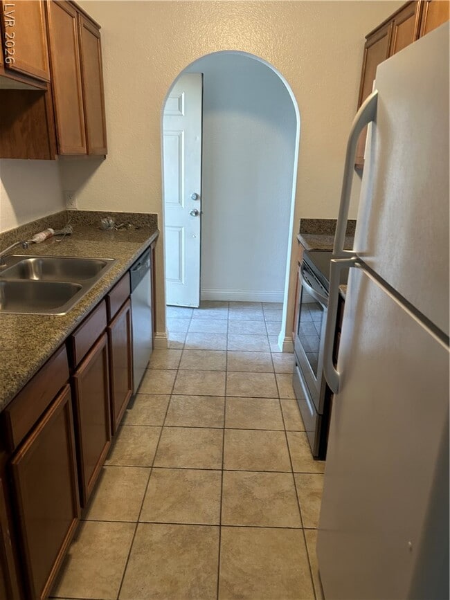 Photo - 1852 N Decatur Blvd Unidad 103
