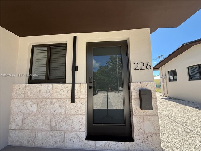 226 Hispanola Rd Unit 226