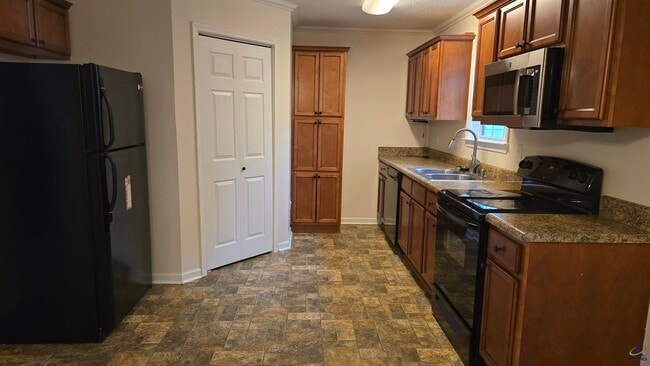 Photo - 126 Rolling Woods Cir