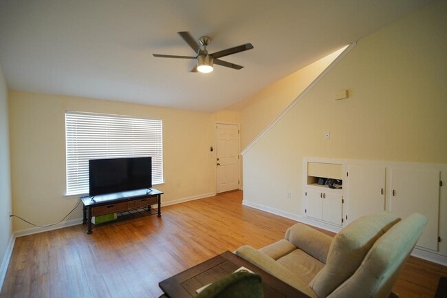 Photo - 4434 Gearhart Rd Unit 1802