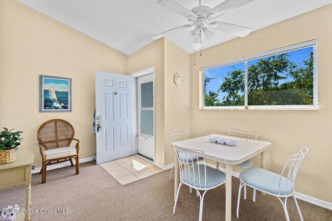 626 Beach Park Ln Condo Condo - Image 