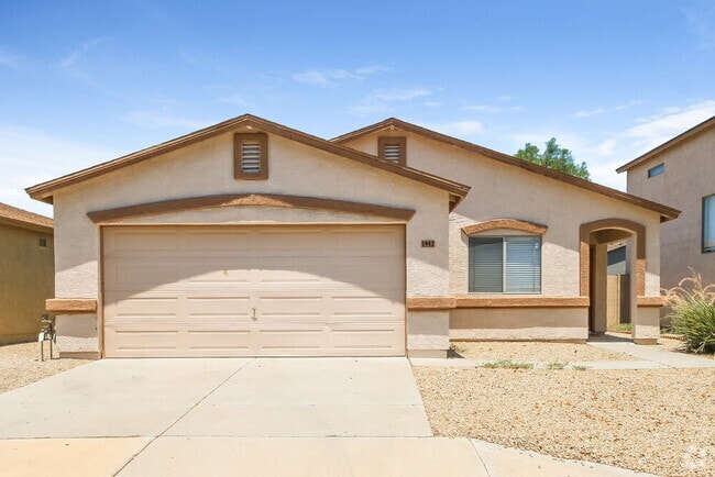 Building Photo - 1952 E Desert Moon Trail Rental