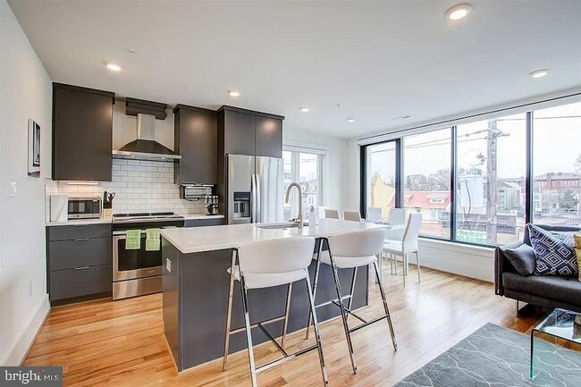 Building Photo - 843 Upshur St NW Unit 301