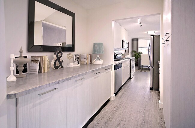 Photo - Regal Tower I