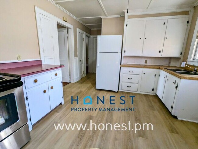 164 Silver St Unit 1