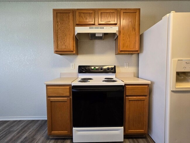 Photo - 3303 Driftwood Dr