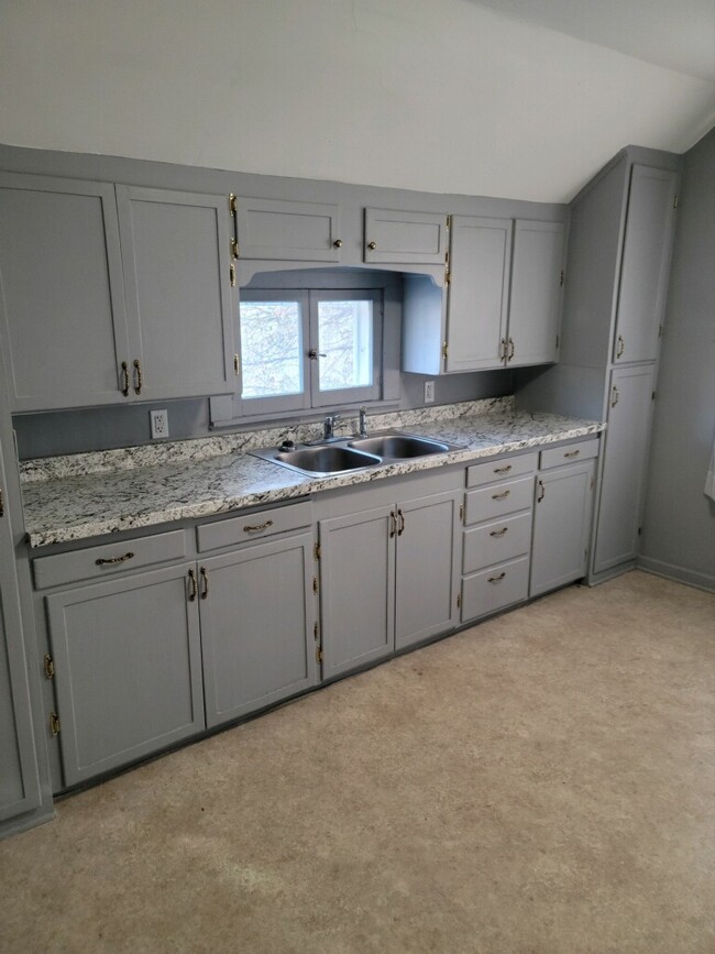 Kitchen - 410 Ramsdell St House Unit 410.5 Upstairs
