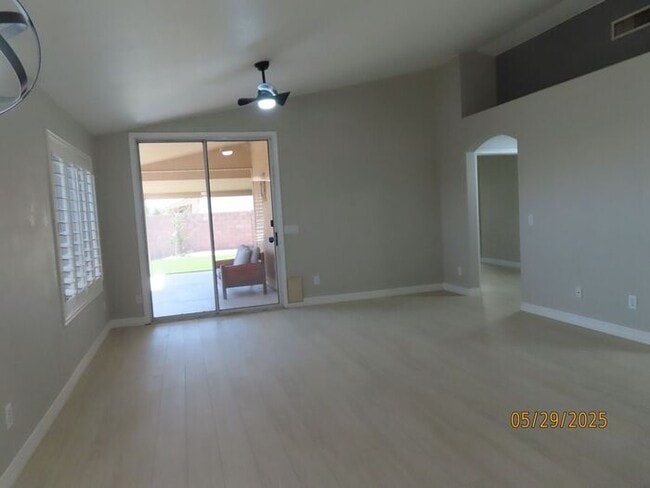 Photo - 2 Bedroom 2 Bath in Coyote Lakes