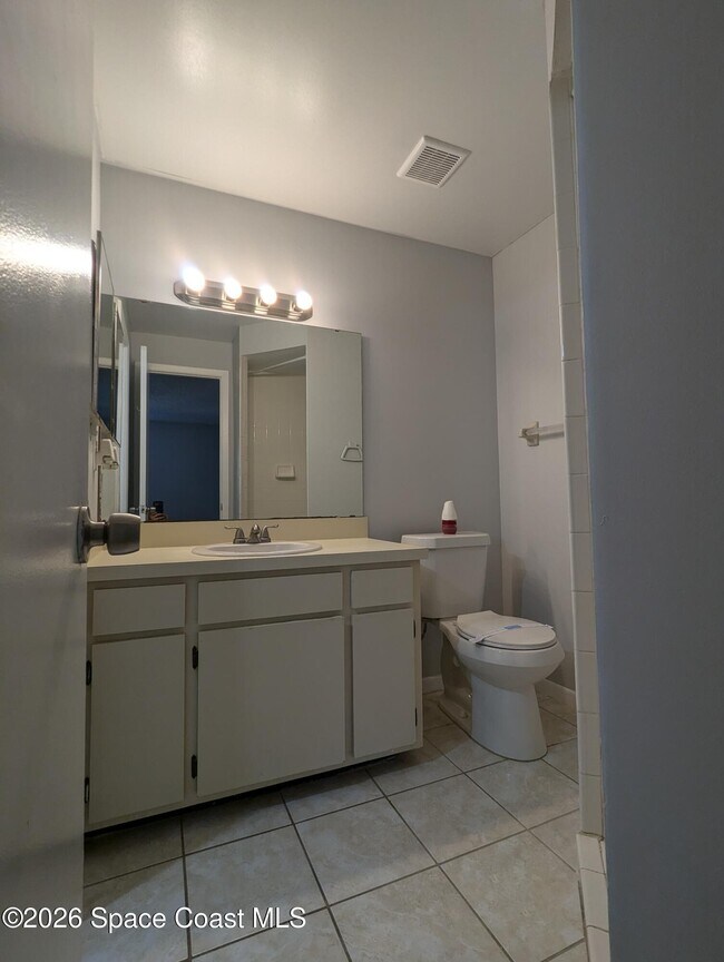 1051 Clearmont St NE Unit 202