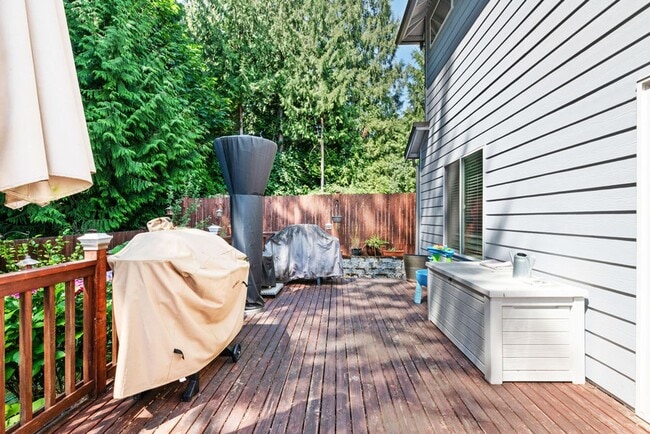 Photo - 124 147th Pl SE