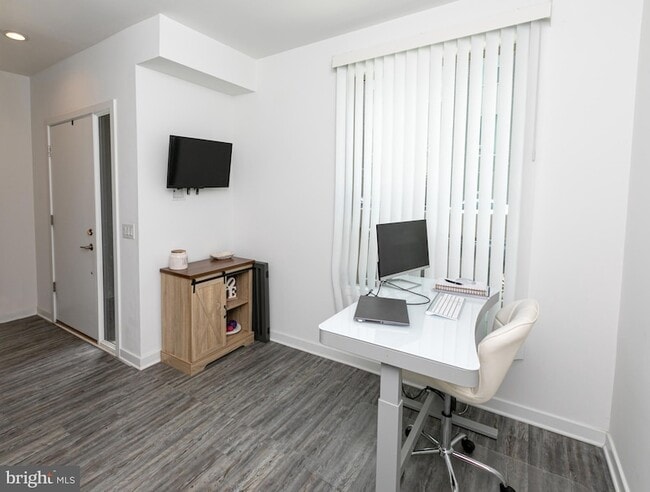 Photo - 3123 Beachview Ln