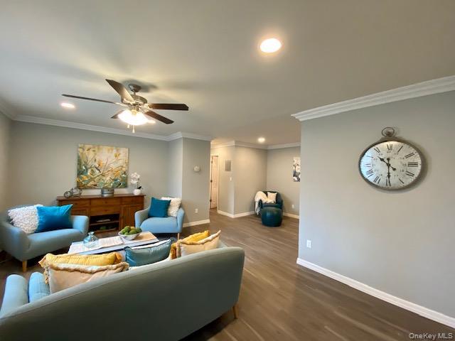 Photo - 319 Brook Ave Unit 319-2A