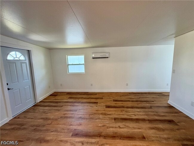 Photo - 5675 Pine Island Rd