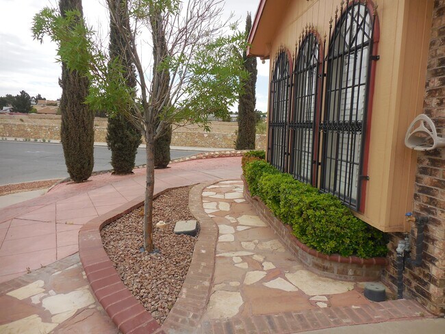 Photo - 11901 Van Gogh Dr